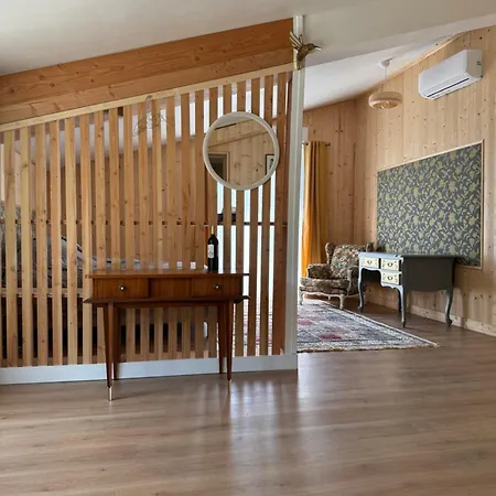 Chateau Eck 住宿加早餐酒店