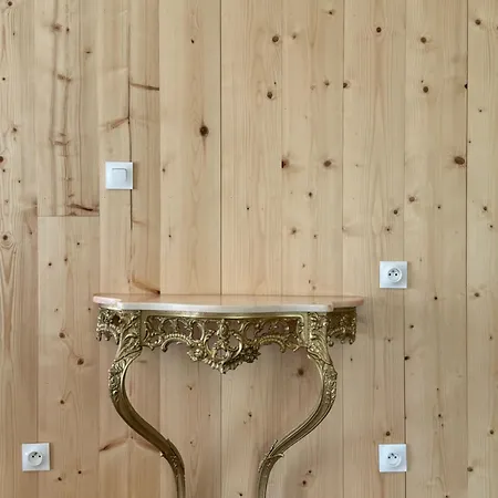 Chateau Eck Couette-café 3*