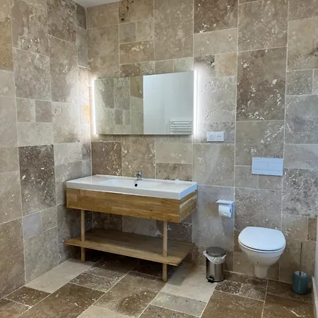 Couette-café Chateau Eck 3*